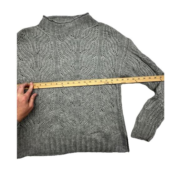 J. Crew Womens Size Medium Pointelle cable sweater Gray Alpaca - Picture 3 of 7